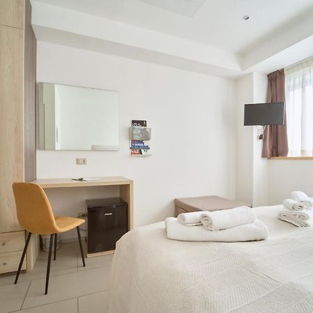 Firmafede Guest House Sarzana Buitenkant foto
