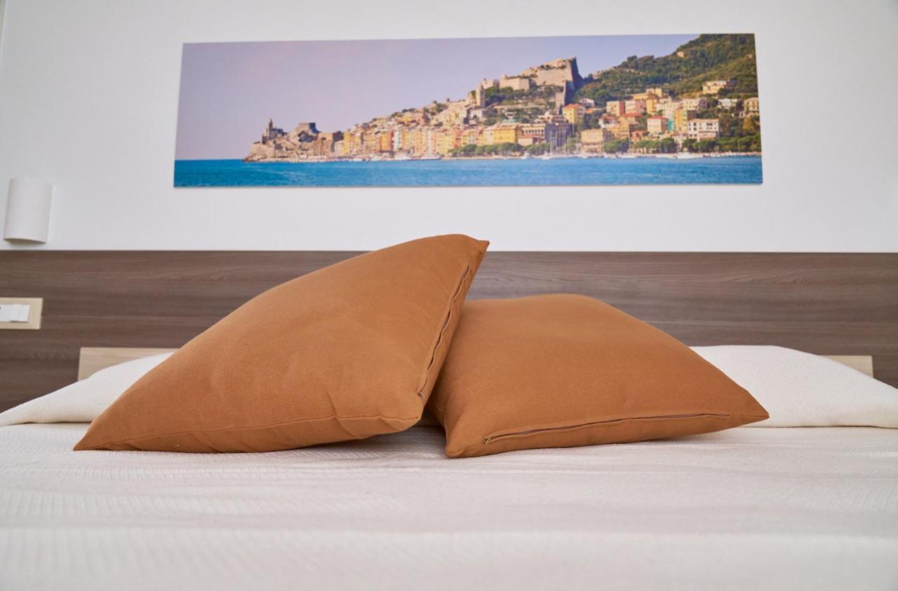 Firmafede Guest House Sarzana Buitenkant foto